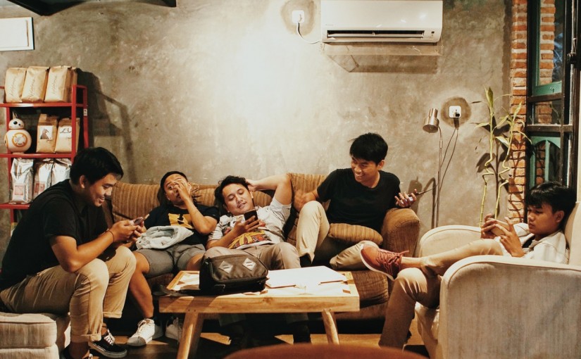 Suka Duka Anak Kos, Pernah Mengalami yang mana? | sumber: pexels.com