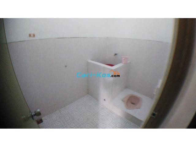 Kos PUTRI "Happy Famili" SURABAYA PUSAT --from 500k/month (harian/mingguan/bulanan)