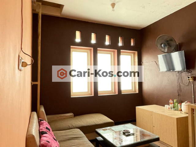 Kos Permata Putri, Surabaya