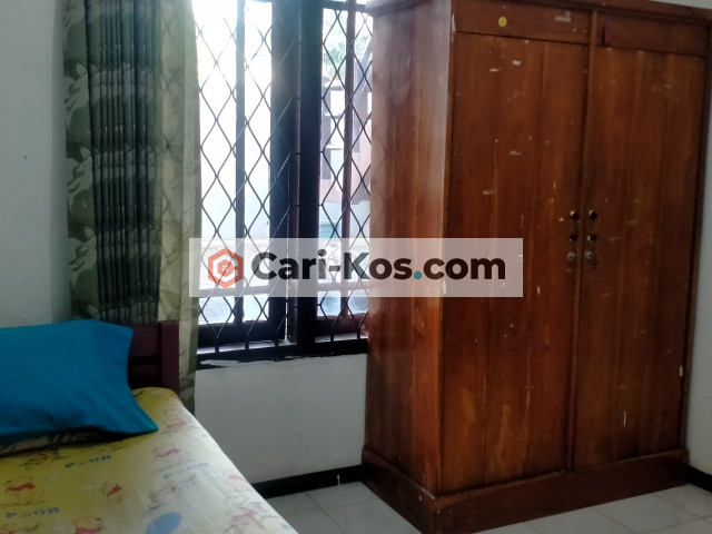 Kost Pinangga Tangerang Selatan