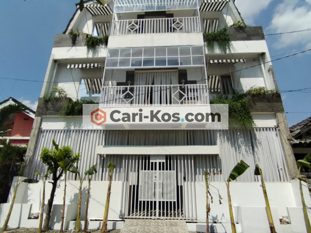 Kos Ekslusif Aishantie Tytian Kencana CC1 No.12A Sebelah Summarecon Binus Bekasi