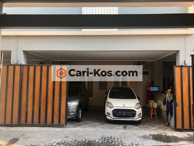 iRooms Homestay & Kos Exclusive