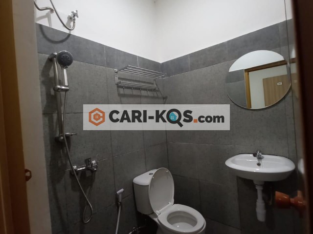 TULIP KOST PATRA TOMANG JAKARTA BARAT