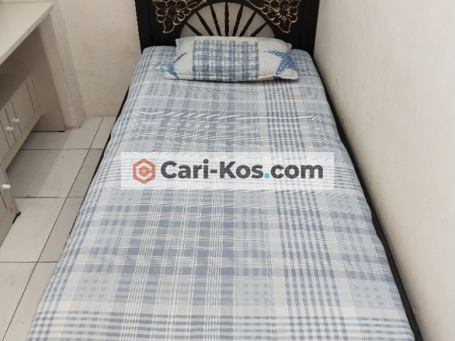 KOST LISA dekat FLYOVER JAMIN GINTING