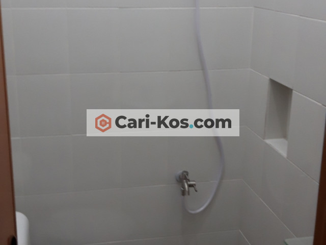 Kos Putri dekat MNC,RCTI,GTV,AKR, halte busway Kebon Jeruk