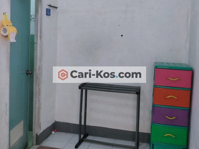 Kos Karangbong Gedangan