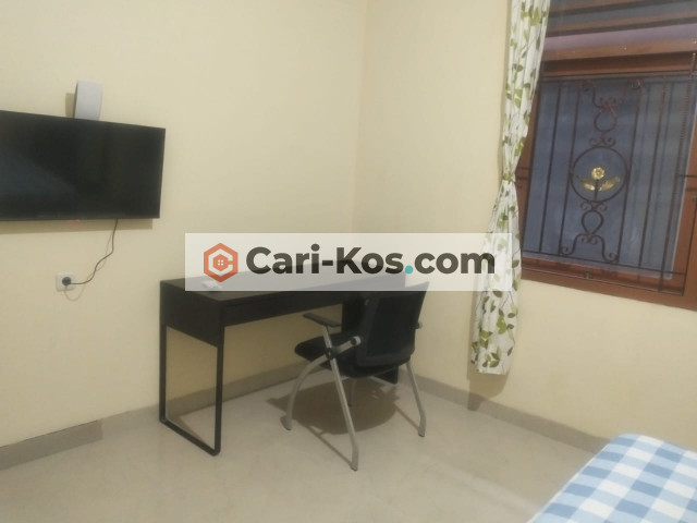 KOST KEMANGGISAN DEKAT KOMPLEK PAJAK UKRIDA MALL TAMAN ANGGREK DAN MALL CENTRAL PARK