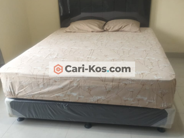 KOST KEMANGGISAN DEKAT KOMPLEK PAJAK UKRIDA MALL TAMAN ANGGREK DAN MALL CENTRAL PARK