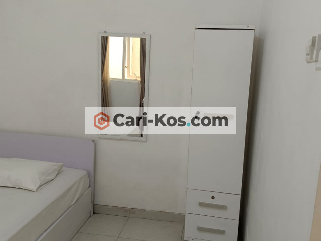 Nine Suites 9 Kos Fasilitas Lengkap Taman Bunga Merak 1