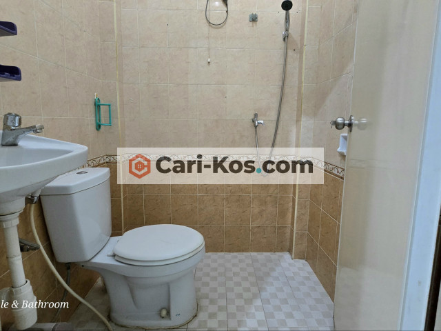 Kost Premium & Pasutri