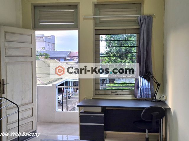 Kost Premium & Pasutri